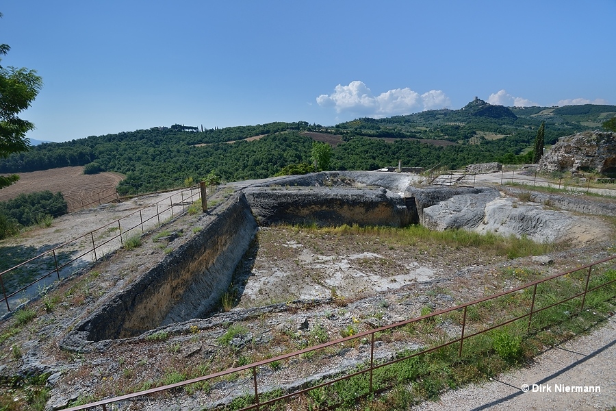 Bagno Vignoni Le Gore