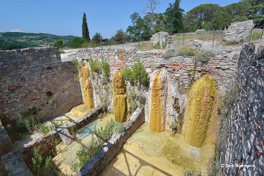 Bagno Vignoni Medieval Bathroom