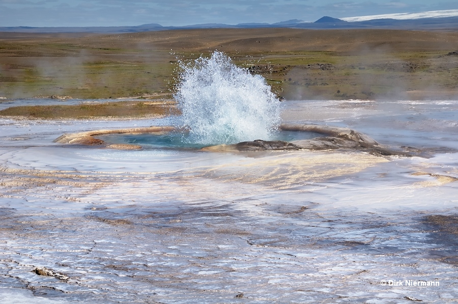 Grænihver Geyser Hot Spring Hveravellir Iceland