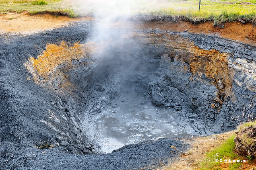 Fúlipollur Mud Pot Seltún Krýsuvík Iceland