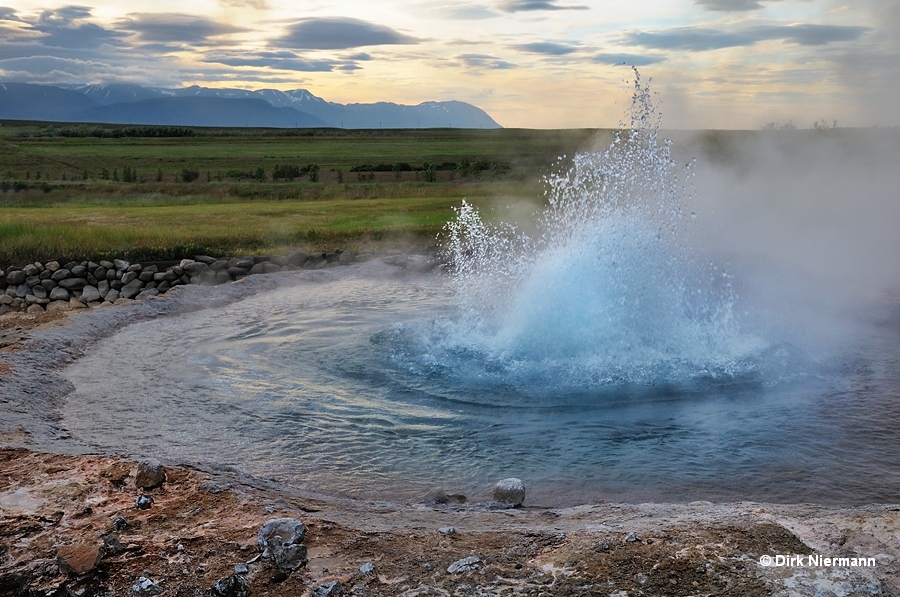 Geyser Ystihver Baðstofuhver Hveravellir Eruption Iceland