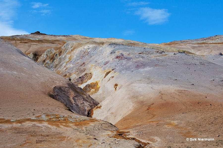 Fumarole Hverir Námafjall Námaskarð Iceland