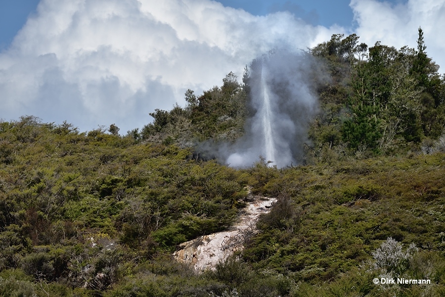 Kurapai Geyser