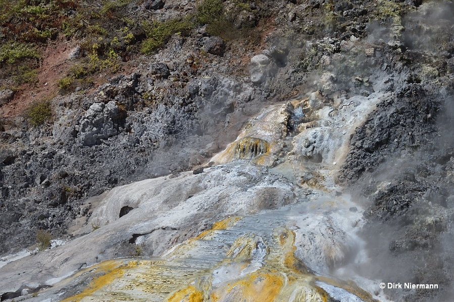 Top Vent of the Pyramid of Geysers