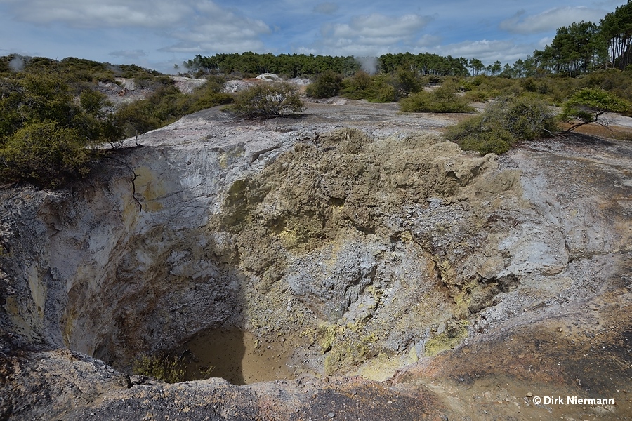 Māhanga Rua, Devil's Home east