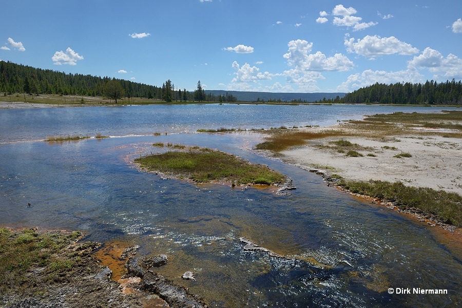 Hot Lake Yellowstone