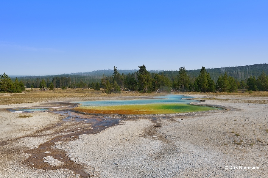 Three Sisters Springs, Myriad Group, Yellowstone