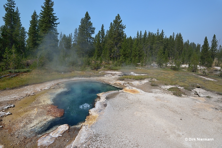 SIGNN006 Shoshone Basin Yellowstone