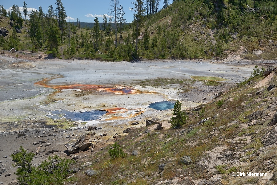 Shoshone Basin Sulphur Hills Yellowstone